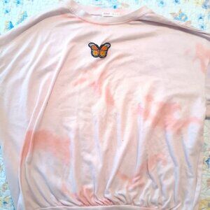 Pink oversized butterfly Sweater 🌸